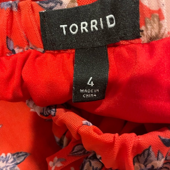 Torrid Plus Size Floral Mush Skater Skirt - Picture 5 of 6